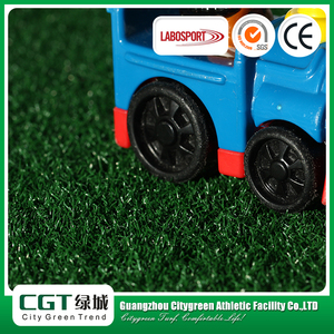Exterior sintético verdes alfombra <span class=keywords><strong>de</strong></span> césped <span class=keywords><strong>de</strong></span> mini golf/natural clubes <span class=keywords><strong>de</strong></span> golf hierba para <span class=keywords><strong>el</strong></span> hogar venta - Product Image 5