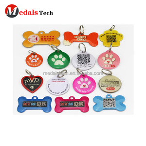 Promotionnel aluminium métal <span class=keywords><strong>impression</strong></span> logo <span class=keywords><strong>QR</strong></span> <span class=keywords><strong>code</strong></span> tag pour animaux de compagnie avec un nombre différent - Product Image 2