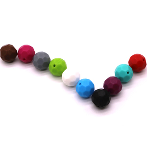 OEM al por mayor silicona colgante collar sensorial juguetes para bebé dentición juguete masticar perlas juguete de goma - Product Image 5