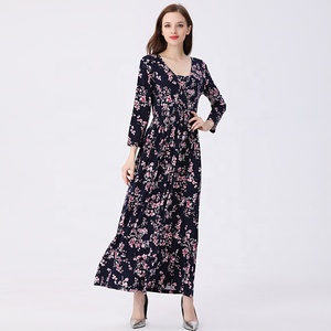 Abito Lungo Premaman Autunnale con Maniche 3/4, Motivo Floreale, Scollo a V, in Maglia, per Allattamento e Feste - Product Image 2
