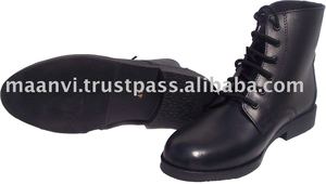 Botín de cuero personalizado para montar a caballo, suela de goma, forro de cuero suave - Product Image 2