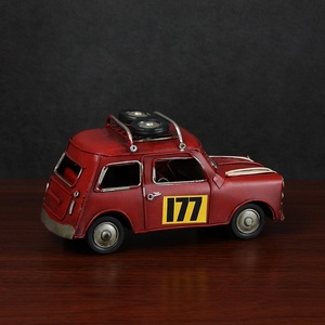 Modelo de Coche Rojo Creativo 177 con <span class=keywords><strong>Ruedas</strong></span> en la Parte Superior, Adornos de Hierro para Niños, Recuerdo, Regalo, Decoración, Decoración Vintage para el Hogar - Product Image 4
