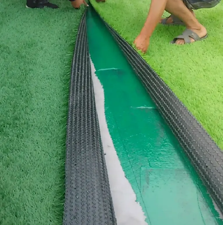 Two component solvent free PU polyurethane playground artificial grass glue