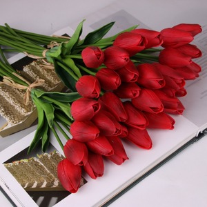 Fiore Artificiale Realistico di Tulipano Rosa Polveroso da Bangkok, Decorazioni per Abiti da Sposa Fatte a Mano in PU, Prodotto per Negozio Online - Product Image 1