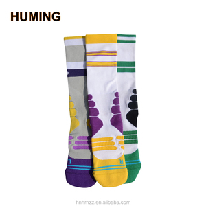 New green haute élasticité jeunes hommes fou de basket-ball chaussettes de travail - Product Image 5