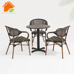 Открытый внутренний дворик дешевый обеденный стол и стулья Штабелируемый ресторанный набор столов для кафе