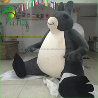 Peluche géant gonflable noir, nouveau Type, personnalisé, écureuil en peluche, Design spécial, pour la vente, livraison gratuite