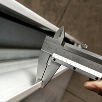 Porte de sécurité en acier ventilée, designs uniques pour la maison, portes de sécurité, porte d'entrée extérieure en métal