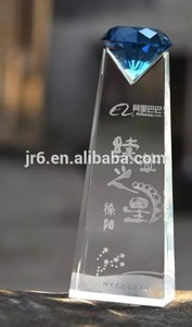 Trophée en <span class=keywords><strong>cristal</strong></span> avec le diamant, récompense en <span class=keywords><strong>cristal</strong></span> blanc, <span class=keywords><strong>2015</strong></span> nouveau style awards - Product Image 2