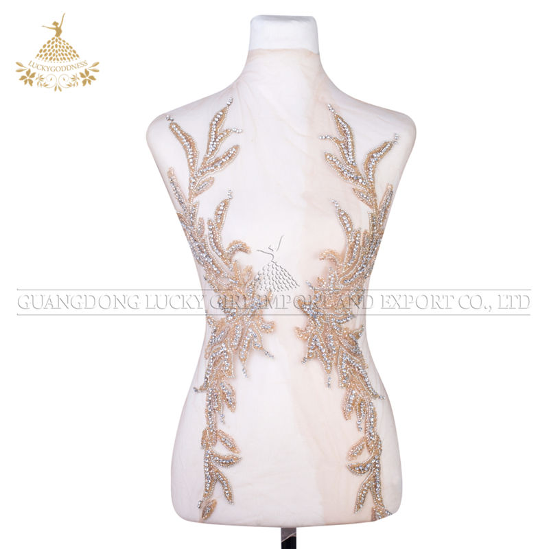 applique work designs for dresses Latest trending dress designs with thread work and applique