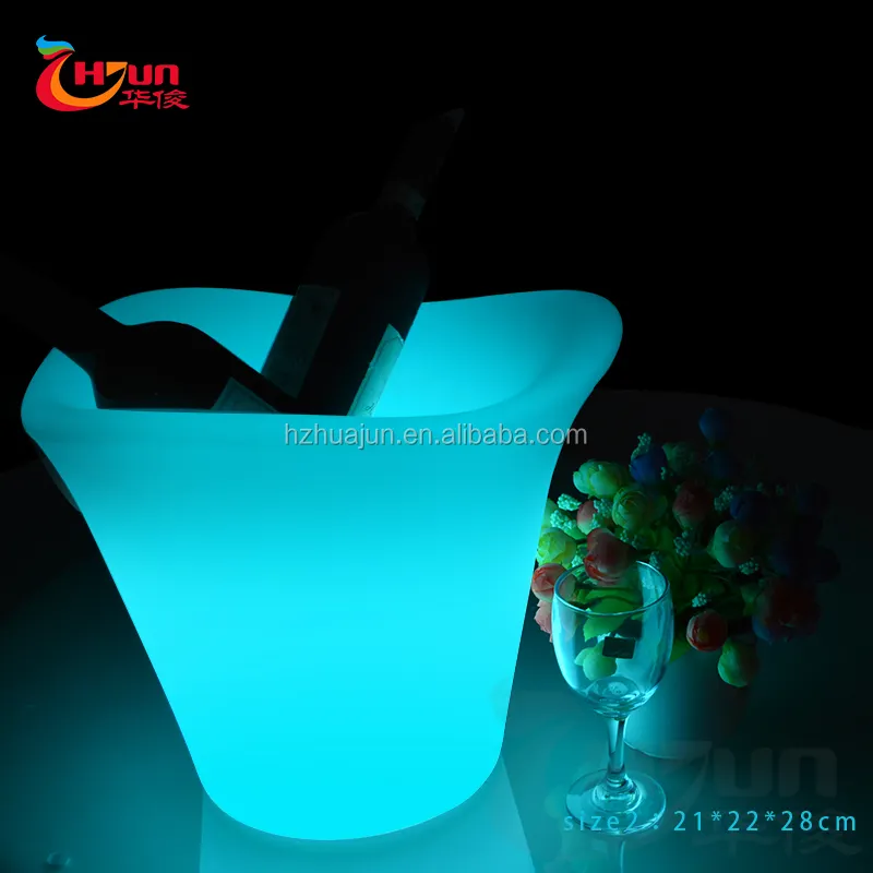 Wholesale led light colorful PE plastic rechargeable ice bucket for beer and wine with battery and charge