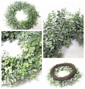 New Fashion Best Sellers Real Looking Popular Artificial Eucalyptus Leaf Wedding Green <strong>Spring</strong> Artificial Eucalyptus <strong>Wreath</strong> - Product Image 6