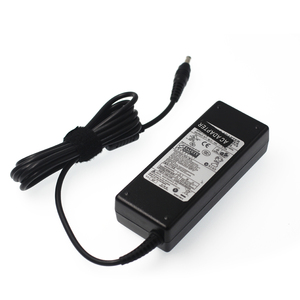 Adaptador de Corriente para Portátil de 19 V 4,7 A 90 W para <span class=keywords><strong>Samsung</strong></span> 270E 275E 300E 305E 350E ATIV <span class=keywords><strong>Book</strong></span> NP470R5E NP680Z5E NP880Z5E NP940Z5L 5,5*3,0 mm - Product Image 2