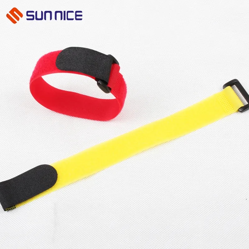 High Quality Hook and Loop Adjustable Fastener Straps with Buckle