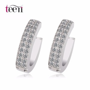 Teemi Mujeres 2 Filas minúsculas lindas cúbicos circón piedras pavimenta en semi-círculo Pequeño Hoop Pendientes - Product Image 1