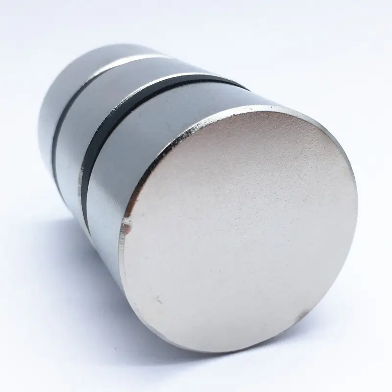 Cakram Magnet Neodimium Ukuran Besar Kustom Permanen 50Mm Magnet Bulat Bahan Magnetik Industri