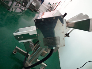 Industrieller Freifall-Pulvermetalldetektor für Kapseln und Tabletten - Product Image 4