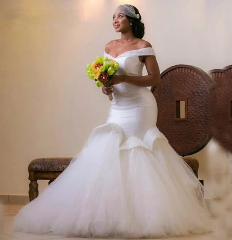 Cap Sleeve Crystal Elegant Satin Mermaid Wedding dress Brand Special Design Pure white mariage Bride Gown Wedding Dress
