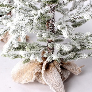 Household Indoor Christmas Decoration Supplies Christmas Ornament Unique Small Artificial Snow Christmas <strong>Tree</strong> - Product Image 2