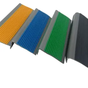 Aangepaste rubber trapneuzen outdoor anti slip traptreden