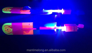 Juguetes para Niños Arrows, Catapulta con Luz Intermitente, Tirachinas, Flechas, Juguete de Libélula de Bambú - Product Image 3