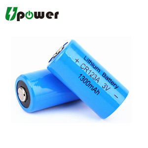 3.7V <span class=keywords><strong>Rechargeable</strong></span> <span class=keywords><strong>CR123A</strong></span> 3V <span class=keywords><strong>Lithium</strong></span> Batterie Cylindrique CR17335 Vélos Jouets Bateaux Véhicules Électriques Électronique Grand Public 1300mAh