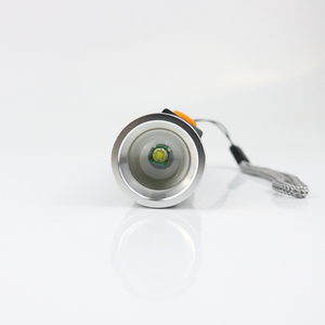 Hợp Kim Nhôm NI-MH IP65 ROHS Ce Mini Chống Thấm Nước Zoom USB Sạc <span class=keywords><strong>Torch</strong></span> <span class=keywords><strong>LED</strong></span> Đèn Pin Cho Khẩn Cấp Sạc Pin - Product Image 3