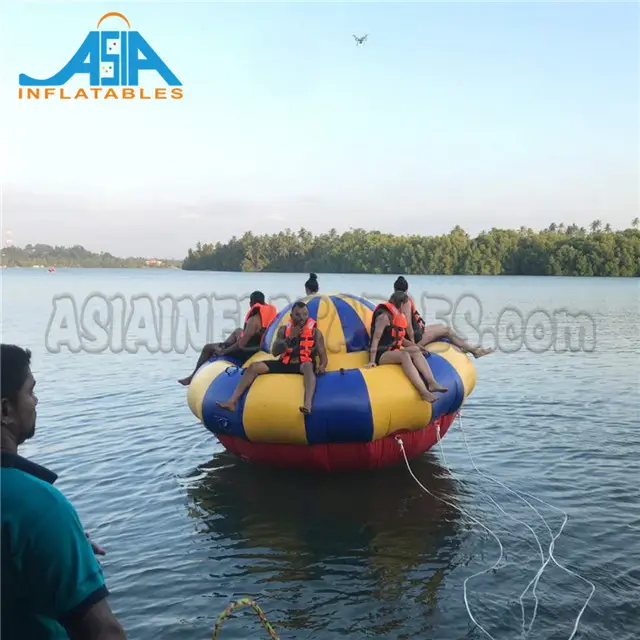 वाणिज्यिक ग्रेड कताई पानी खेल Inflatable चक्करदार डिस्को नाव आपूर्तिकर्ता