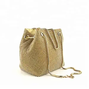 Guangzhou supplier wholesale fashion soft crystal party clutch bag OC3752