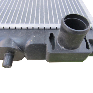 Radiador para Mitsubishi Triton/<span class=keywords><strong>L200</strong></span> Pick-up K74T <span class=keywords><strong>96</strong></span>- MR281023 MR481788 - Product Image 5