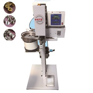 Machine automatique <span class=keywords><strong>de</strong></span> poinçonnage d'œillets pour sacs en plastique - Product Image 2