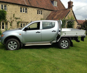 <span class=keywords><strong>Prix</strong></span> d'usine, pièces automobiles en aluminium, <span class=keywords><strong>plateau</strong></span> de camionnette, <span class=keywords><strong>plateau</strong></span> de camionnette pour Isuzu D-Max avec boîte à outils - Product Image 3