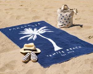 Toalla de playa <span class=keywords><strong>Itsa</strong></span> de Navidad para adultos divertida de alta gama, tela de algodón suave de secado rápido, patrón redondo personalizado para uso en el baño de la silla de salón - Product Image 4