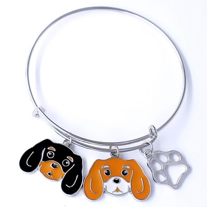 HUSURU Sieraden Nieuwe Trendy Mode Dieren Huisdier <span class=keywords><strong>Cavalier</strong></span> Hond Pootafdruk Charm Draad Armbanden - Product Image 1