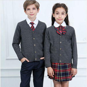 Fabricante de uniformes de <span class=keywords><strong>China</strong></span> Modelos de uniformes escolares Diseños de suéter para niños y niñas Uniformes de suéter de cárdigan