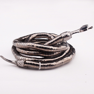Pulsera de <span class=keywords><strong>la</strong></span> serpiente <span class=keywords><strong>la</strong></span> ciudad de los instrumentos mortales de <span class=keywords><strong>Isabelle</strong></span> huesos serpiente punk brazalete pulsera joyería - Product Image 3