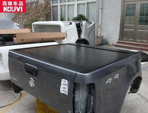 Berceau télécommande à boutons rétractable électrique, couverture de <span class=keywords><strong>tonneau</strong></span> rétractable pour toyota hilux vigo 2015