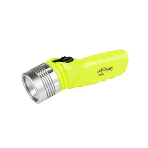 Outdoor Mini IP68 Tahan Air Scuba Diving Senter LED Menyelam Obor Underwater Senter dengan 4AA Baterai