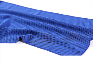 Venta al por mayor de secado rápido enfriamiento instantáneo refrescante deporte toalla logotipo impreso personalizado <span class=keywords><strong>PVA</strong></span> con técnicas de tejido de microfibra - Product Image 4
