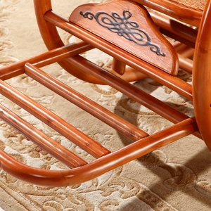 Vorzugspreis Rattan Schaukel sessel Freizeit Möglichkeiten Indoor Schaukel stuhl