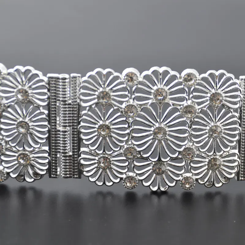 كامل بلورات زهرة تصميم أحزمة وسط النسائي Diamante كريستال سلسلة العروس واسعة لامعة الذهب الفضة الخصر حزام