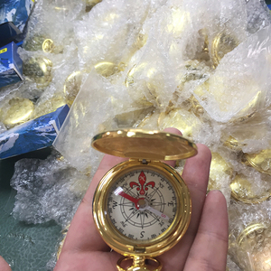 Mini montre de poche en argent/doré, <span class=keywords><strong>boussole</strong></span>, porte-clés, cadeau de randonnée en plein air, logo OEM personnalisable, lumineux, étanche, portable - Product Image 6