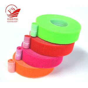 20mm * <span class=keywords><strong>2</strong></span> m Nastro di Fissaggio maschio femmina Roll double sided Hook & <span class=keywords><strong>Loop</strong></span> Nastro con linea di taglio - Product Image 3