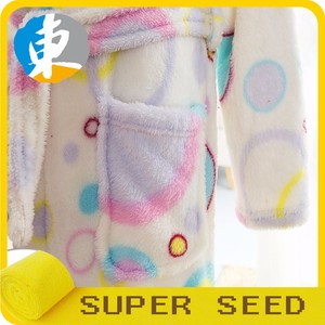 Peignoir en molleton de corail avec imprimé personnalisé, robe de chambre pour adultes, vêtements de nuit - Product Image 4