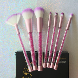 Set <span class=keywords><strong>de</strong></span> 7 Brochas <span class=keywords><strong>de</strong></span> <span class=keywords><strong>Maquillaje</strong></span> <span class=keywords><strong>de</strong></span> Cristal con Brillantina y Diamantes <span class=keywords><strong>de</strong></span> Imitación <span class=keywords><strong>de</strong></span> Marca Privada, Brochas Iluminadoras Profesionales - Product Image 2
