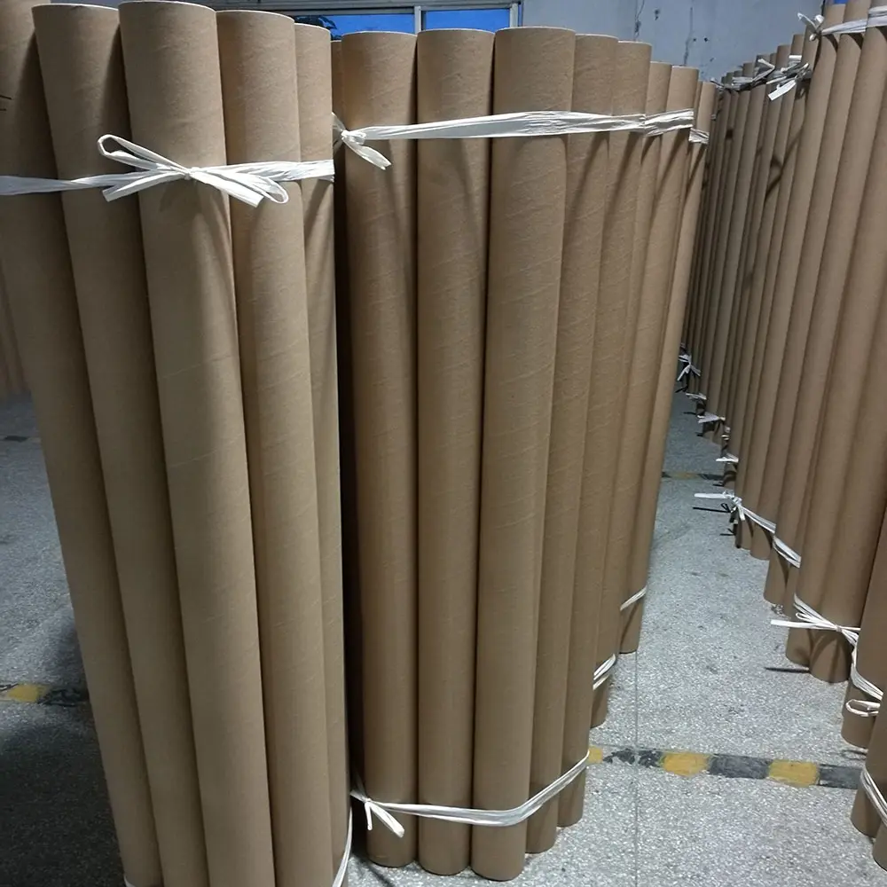 Özel kahverengi Kraft posta posta ambalaj tekstil rulo çekirdek karton kağıt tüpü fabrika