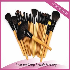 Juego de 24 Brochas de Maquillaje con Mango de Madera de Fábrica de Cosméticos y Maquillaje - Product Image 4