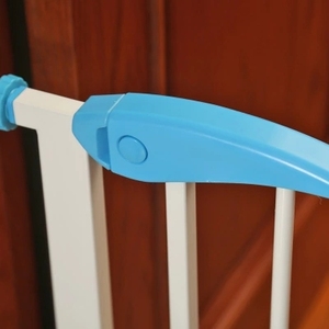 <span class=keywords><strong>Meilleur</strong></span> pour la vente Barrière <span class=keywords><strong>de</strong></span> porte <span class=keywords><strong>de</strong></span> sécurité pour bébé en métal haute qualité pour chien Barrières <span class=keywords><strong>de</strong></span> sécurité pour bébé - Product Image 3