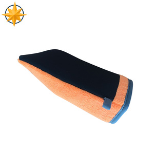 Laver Magic <span class=keywords><strong>Car</strong></span> Clay Mitt - Product Image 3