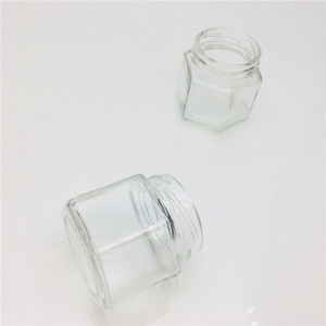 Mini <span class=keywords><strong>pot</strong></span> à <span class=keywords><strong>confiture</strong></span> en verre hexagonal <span class=keywords><strong>de</strong></span> 40 ml, <span class=keywords><strong>pot</strong></span> à miel avec couvercles noirs, vente en gros, sans plomb - Product Image 3